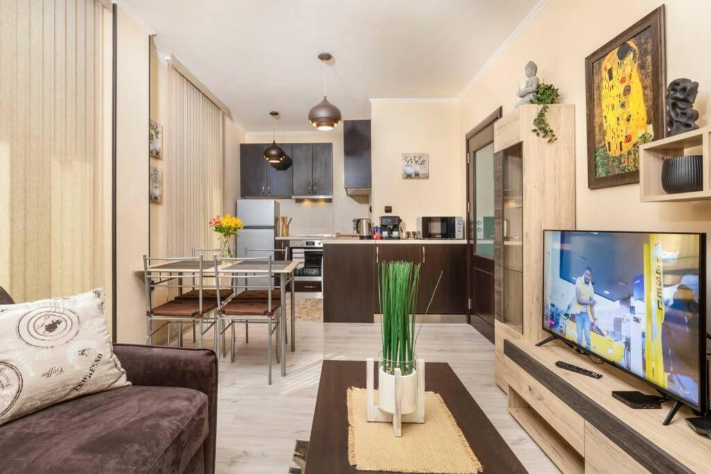 Cozy new Apartment 'Casa Vacanza ' ✵ TOP CENTER ✵ Plovdiv Exterior foto